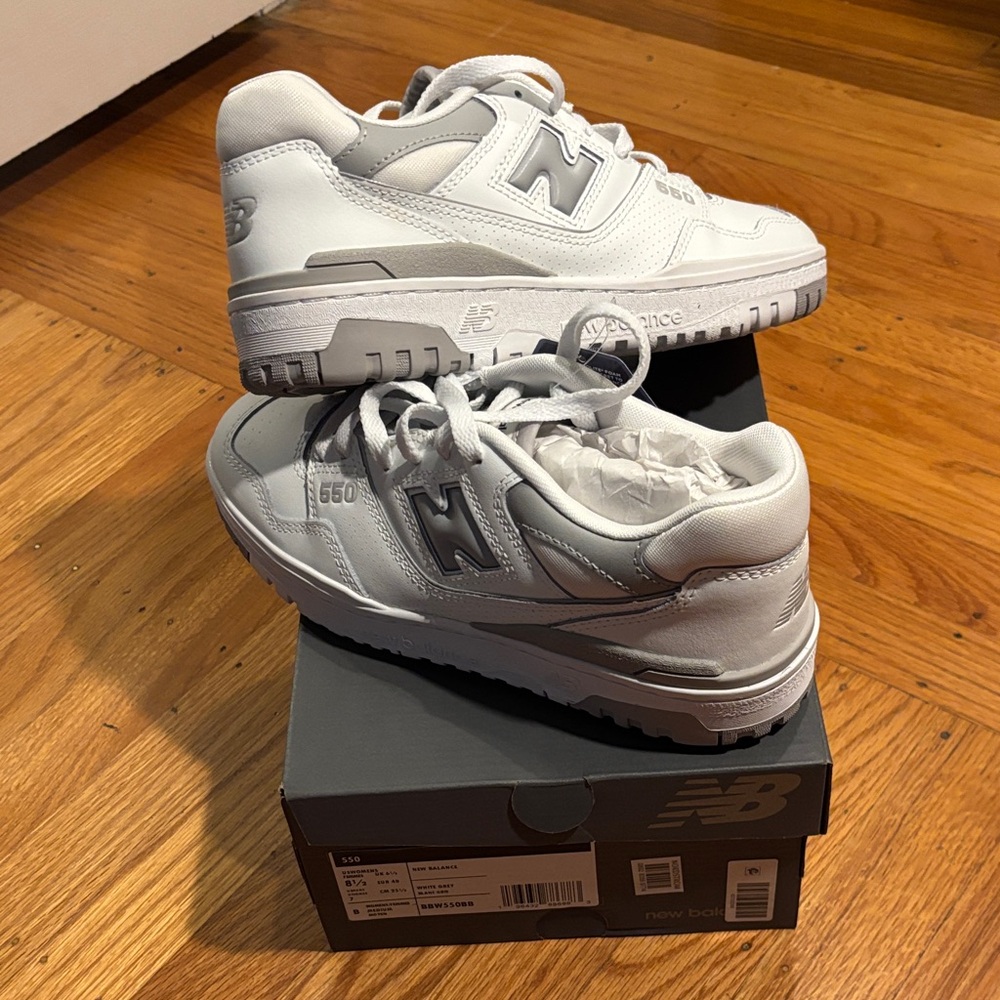 New Balance 550